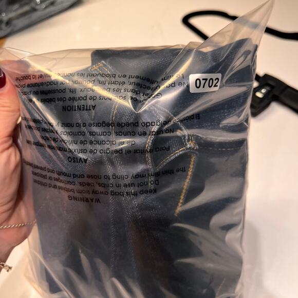 Adriano Goldschmied Dark Wash The Olivia Skinny Boot Cut Jeans Size 28R - Picture 10 of 10